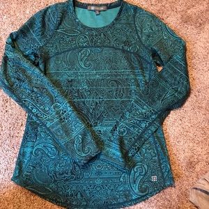 Title Nine long sleeved top